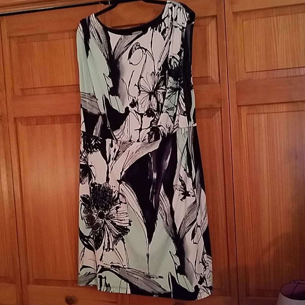 Printed dress